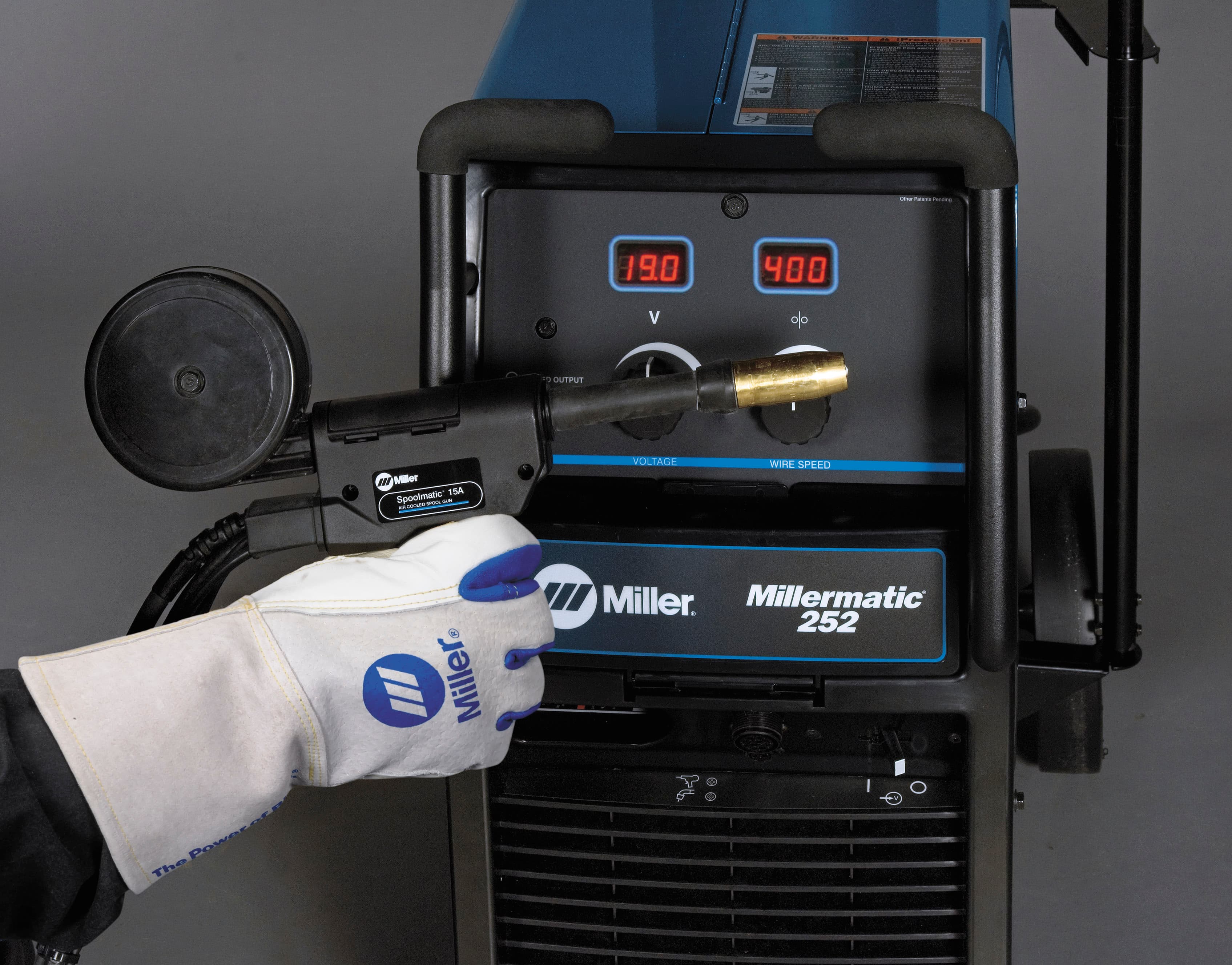 Millermatic 252 Auto Gun Select Spool Gun Detail